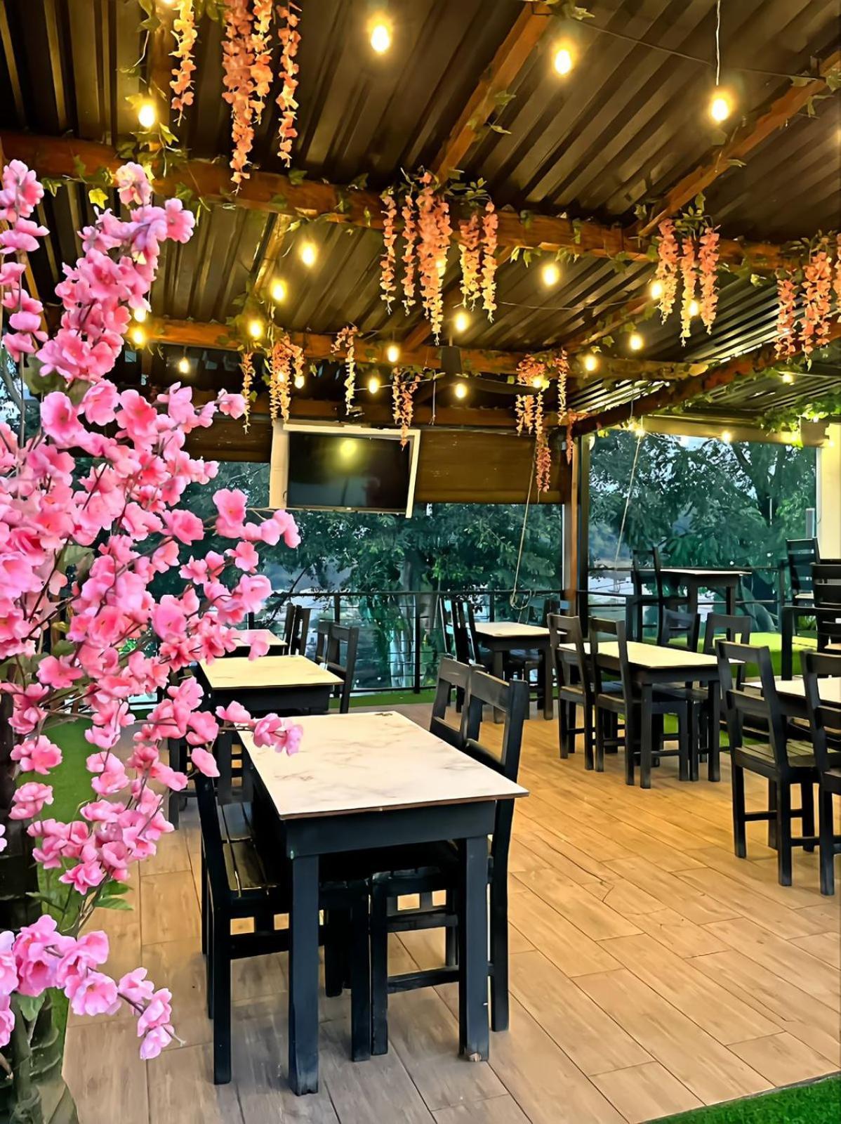 Villa Napoli Santa Ana Esterno foto